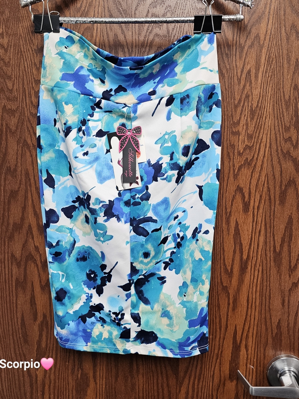 Silhouette Floral Pencil Skirt in Blue and Aqua
